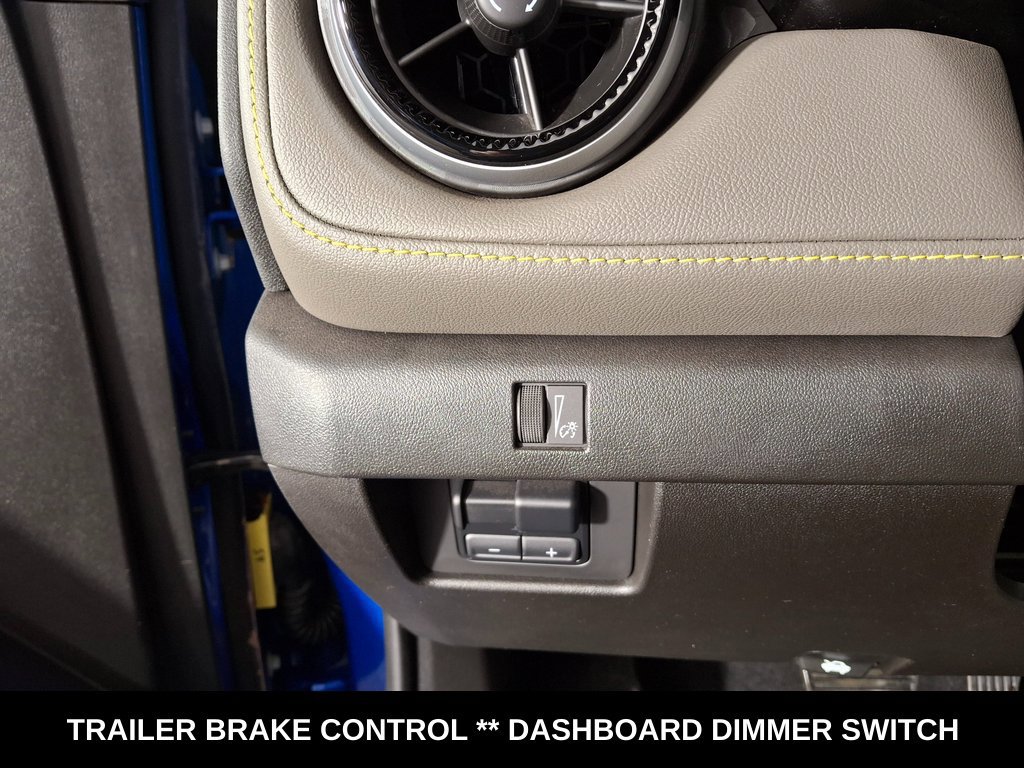Used 2024 Chevrolet Colorado ZR2 w/ ZR2 Convenience Package III AWD/4WD image 15