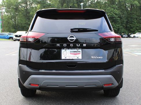 Certified 2022 Nissan Rogue SV w/ SV Premium Package image 7