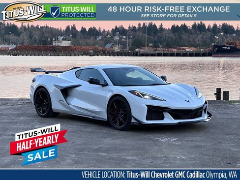 New 2025 Chevrolet Corvette Z06 w/ Z07 Performance Package RWD image 1