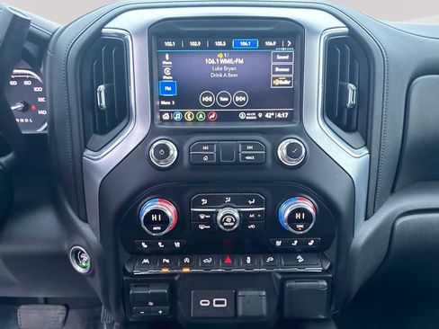 Certified 2021 GMC Sierra 1500 SLT w/ SLT Premium Plus Package image 13