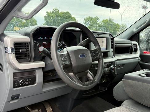 Used 2026 Ford F250 XLT AWD/4WD image 12