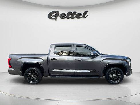 Used 2022 Toyota Tundra Platinum RWD image 4