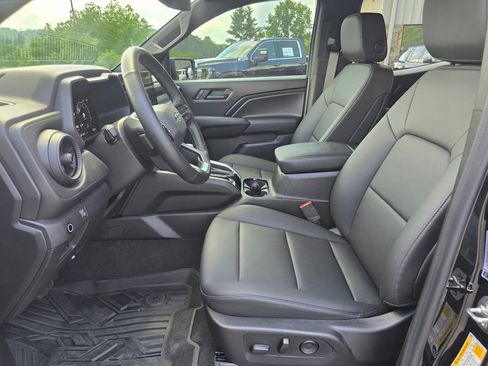 Certified 2026 Chevrolet Colorado Trail Boss AWD/4WD image 4