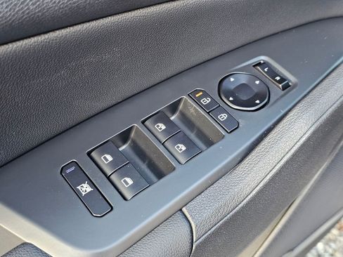 New 2026 Kia Sportage X-Line image 32