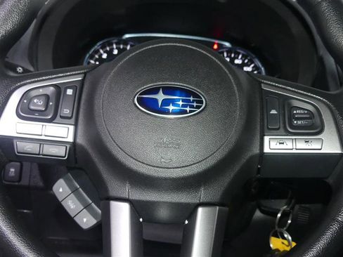 Used 2018 Subaru Forester 2.5i Premium image 32