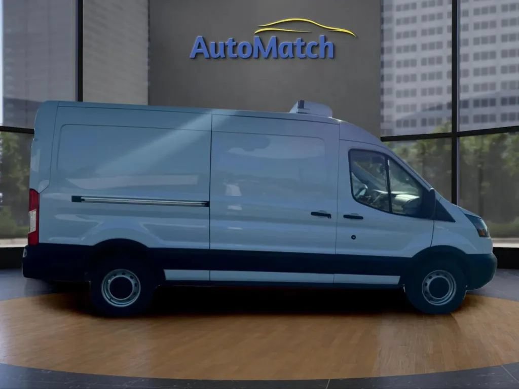 Used 2019 Ford Transit 250 148 Medium Roof RWD image 9