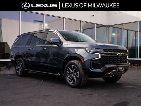 Used 2021 Chevrolet Suburban Z71 w/ Z71 Off-Road Package image 1