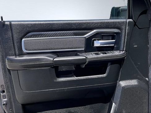 Certified 2026 RAM 2500 Big Horn AWD/4WD image 13