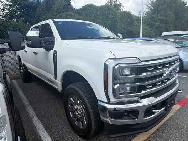 Certified 2024 Ford F250 Lariat w/ Lariat Ultimate Package AWD/4WD image 3