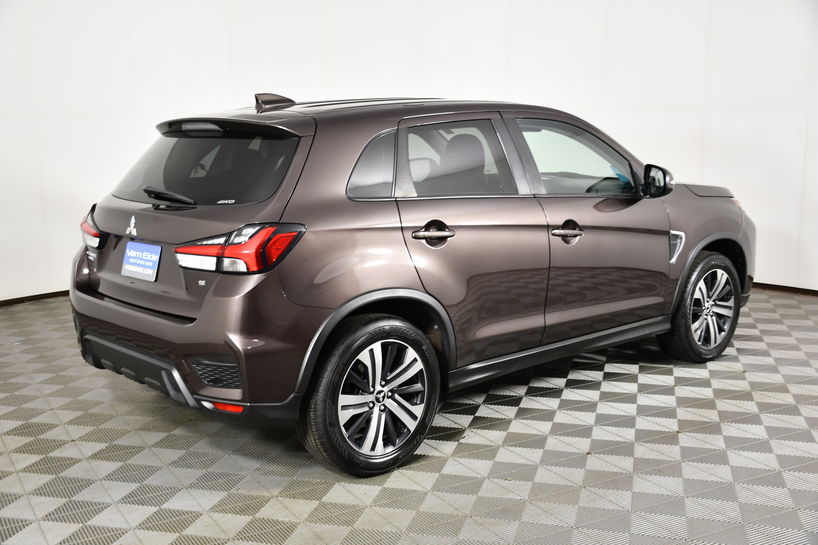 Used 2020 Mitsubishi Outlander Sport SE AWD/4WD image 6
