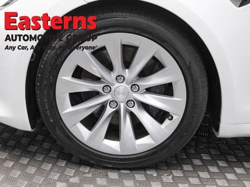 Used 2018 Tesla Model S 75D image 30