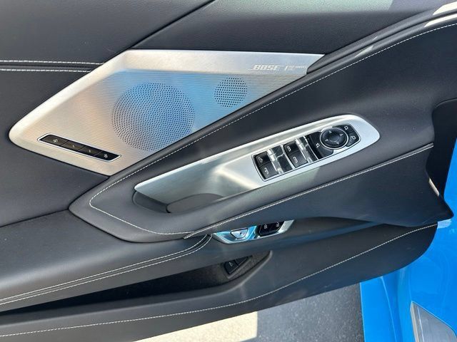 Used 2021 Chevrolet Corvette Stingray Preferred Conv w/ Z51 Performance Package RWD image 17