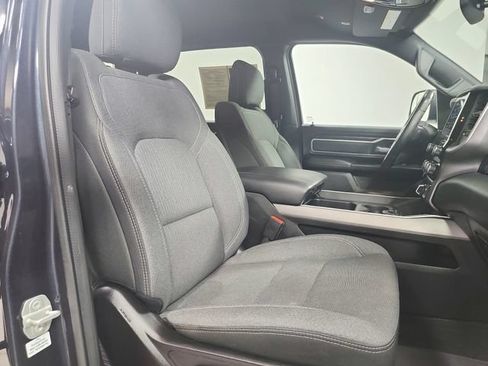 Used 2021 RAM 1500 Big Horn AWD/4WD image 40