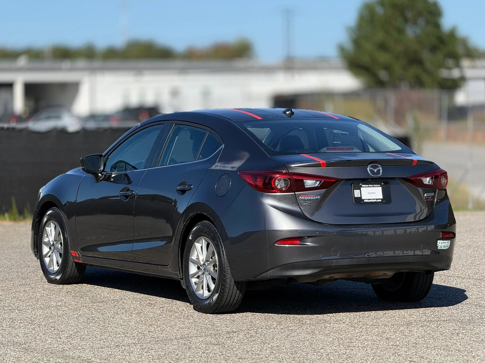 Used 2018 MAZDA MAZDA3 Grand Touring FWD image 10