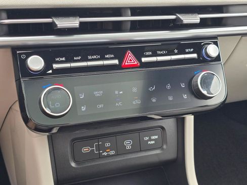 New 2026 Hyundai Tucson Limited AWD/4WD image 32