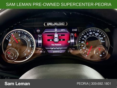 Used 2019 RAM 1500 Laramie image 12