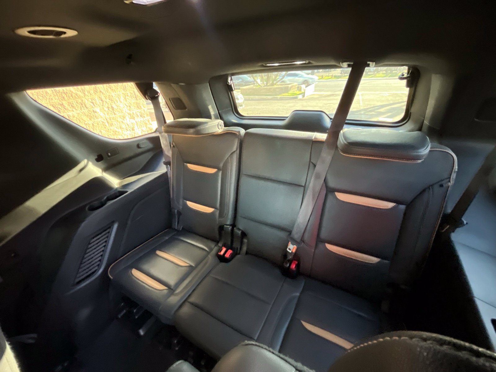 Certified 2023 GMC Yukon AT4 w/ Max Trailering Package AWD/4WD image 8