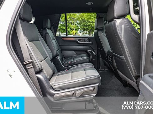 Used 2025 GMC Yukon Denali AWD/4WD image 23