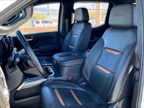 Used 2021 GMC Sierra 1500 AT4 image 9