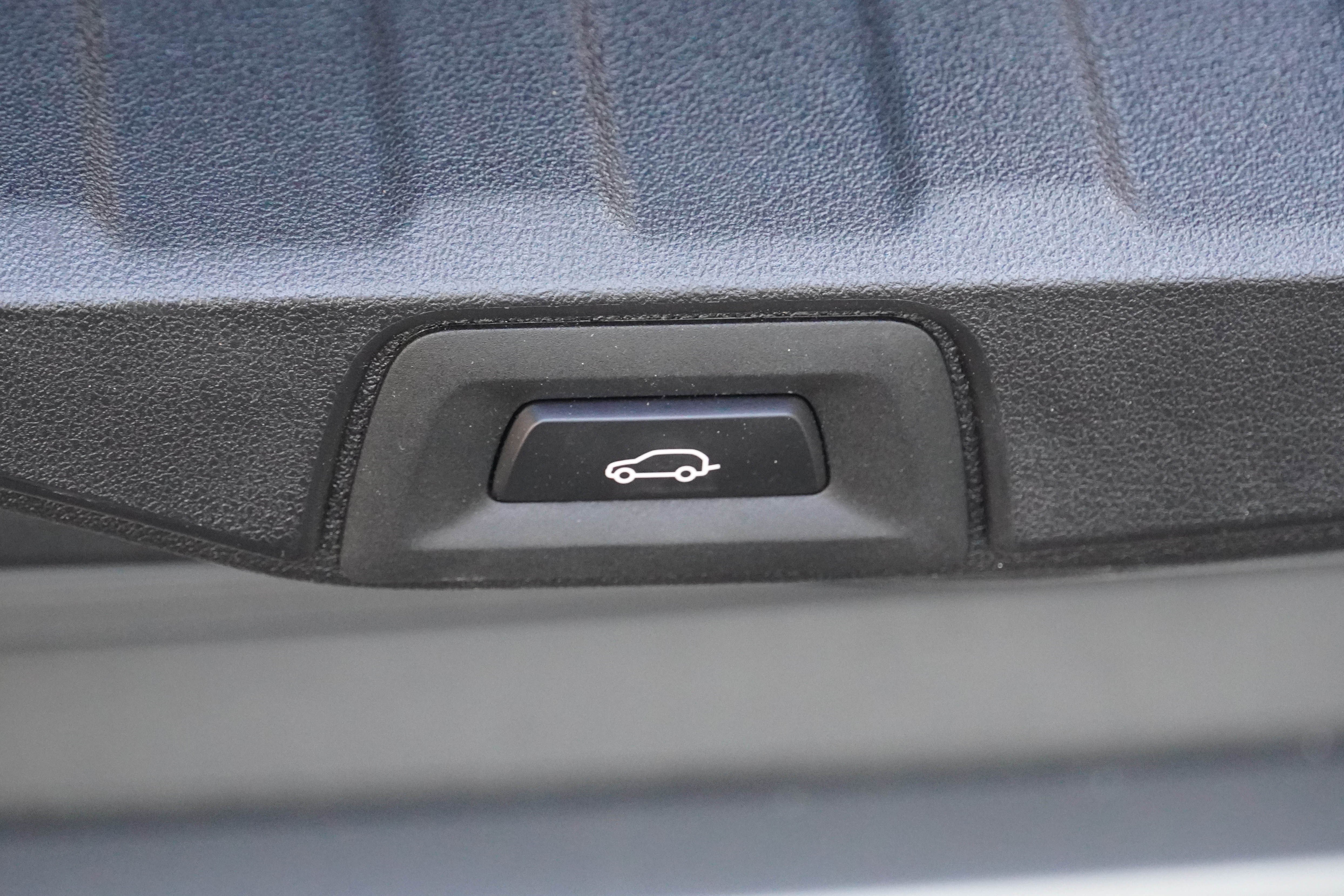 Certified 2025 BMW X5 sDrive40i RWD image 35