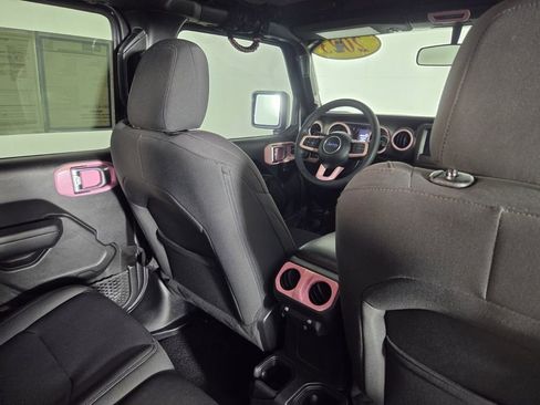 Used 2023 Jeep Gladiator Sport AWD/4WD image 30