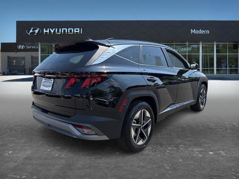 New 2026 Hyundai Tucson SEL FWD image 3