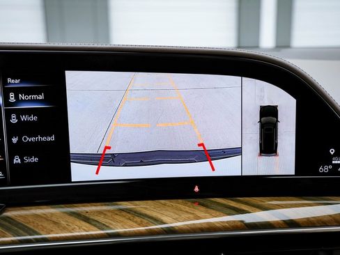 Used 2021 Cadillac Escalade Sport Platinum w/ LPO, ONYX Package image 14