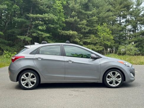 Used 2013 Hyundai Elantra GT w/ Touch & Go Pkg FWD image 5