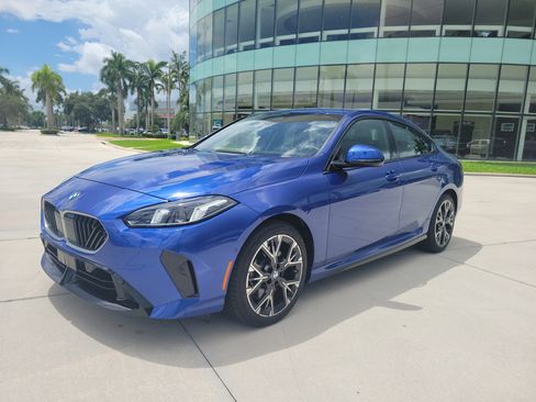 Used 2025 BMW 228i xDrive AWD/4WD image 5