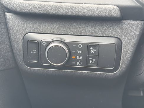 Certified 2023 Ford Escape Active AWD/4WD image 18