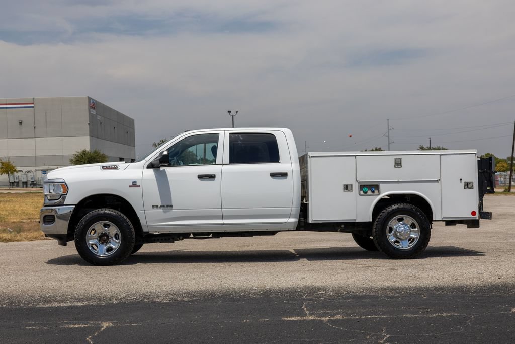 Used 2022 RAM 3500 Tradesman AWD/4WD image 4