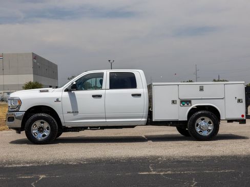 Used 2022 RAM 3500 Tradesman AWD/4WD image 4