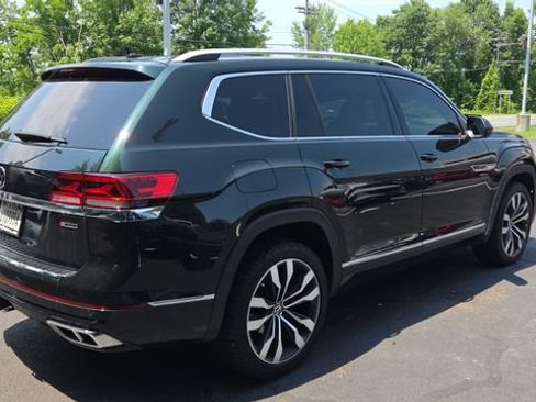 Used 2022 Volkswagen Atlas SEL Premium AWD/4WD image 5