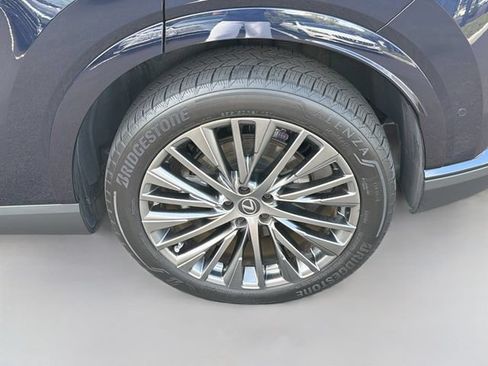 Used 2024 Lexus RX 450h AWD w/ Convenience Package image 10