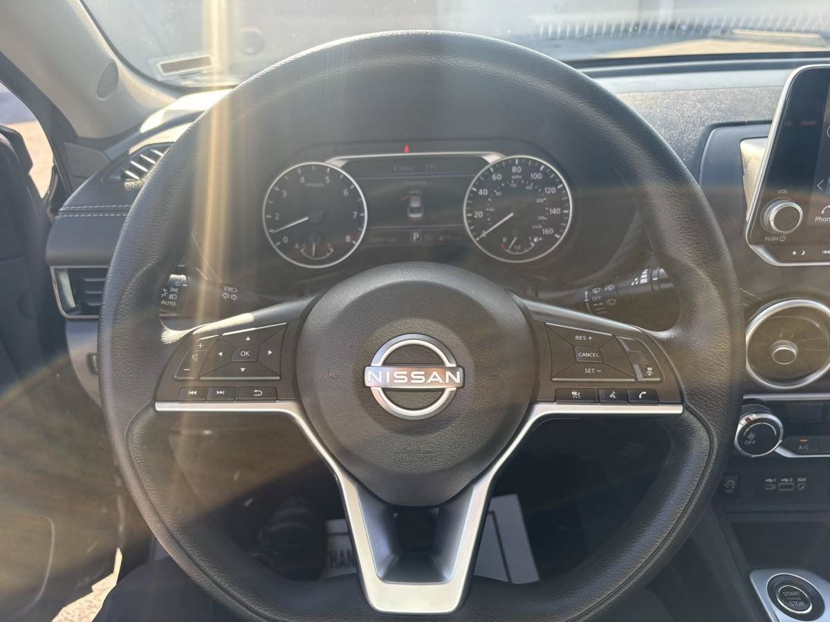 Used 2025 Nissan Sentra SV FWD image 20