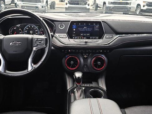Used 2021 Chevrolet Blazer RS w/ Enhanced Convenience Package image 11