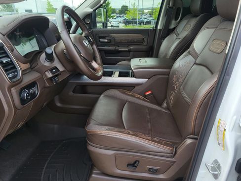 Used 2025 RAM 3500 Longhorn AWD/4WD image 16