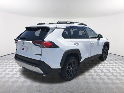 Certified 2024 Toyota RAV4 Adventure AWD/4WD image 17