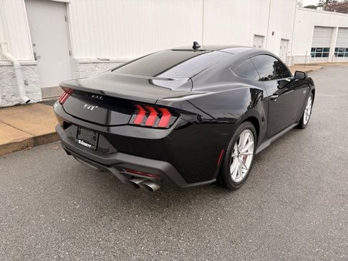 Used 2024 Ford Mustang GT Premium image 13