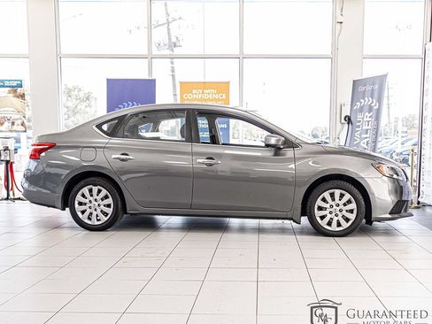 Used 2018 Nissan Sentra S FWD image 9