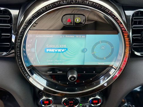 Used 2024 MINI Cooper SE image 30