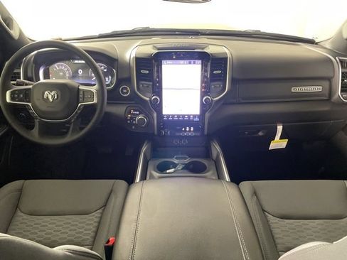 New 2025 RAM 1500 Big Horn AWD/4WD image 39