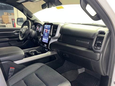 Used 2025 RAM 1500 Big Horn AWD/4WD image 31