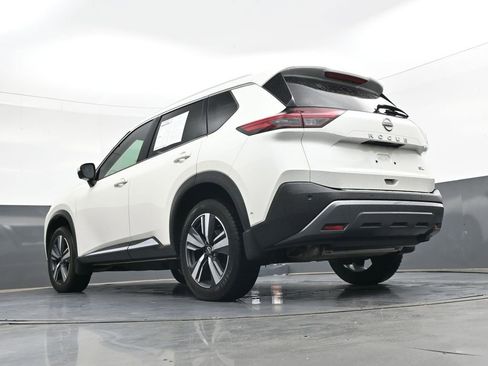 Used 2023 Nissan Rogue SL w/ SL Premium Package FWD image 45