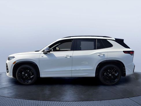 New 2026 Volkswagen Tiguan SE R-Line FWD image 3
