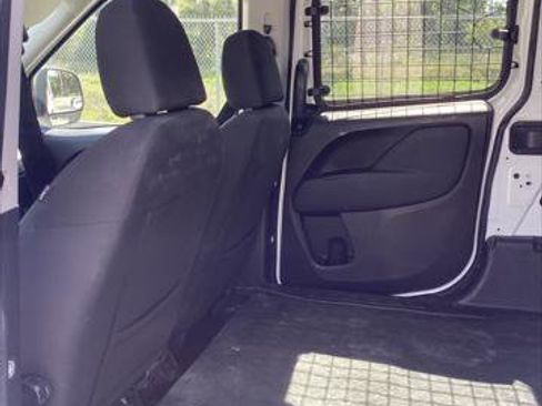 Used 2021 RAM ProMaster City Tradesman SLT w/ Window Group 05 FWD image 16
