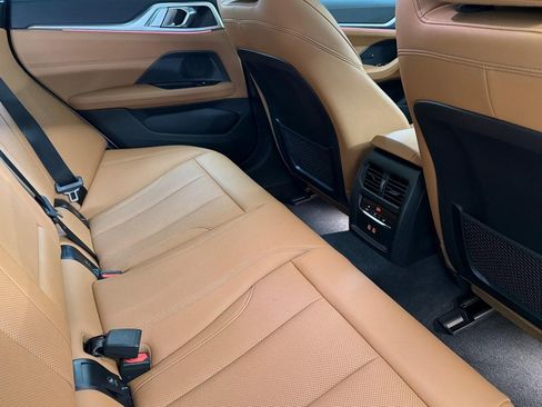 Certified 2023 BMW i4 eDrive35 RWD image 30