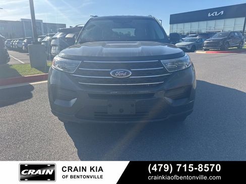 Used 2023 Ford Explorer XLT RWD image 5