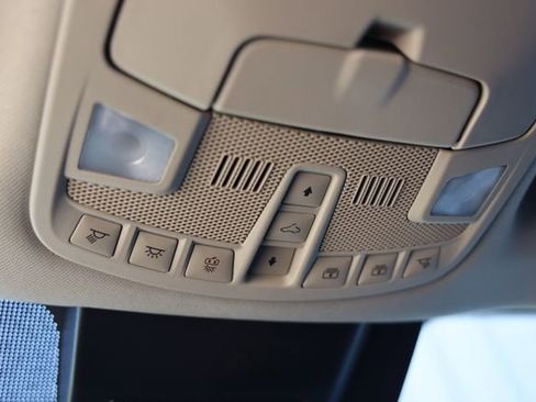 Used 2018 Ford Expedition Platinum RWD image 29