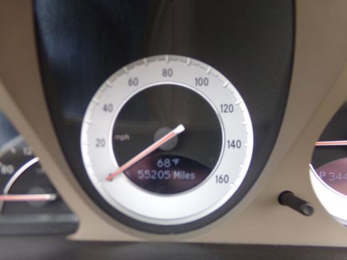 Used 2009 Mercedes-Benz SL 550 image 39